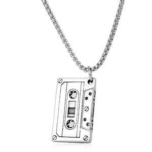 Yunnique – collier avec pendentif en forme de cassette audio en acier inoxydable, chaîne de 60cm, accessoire de mode Punk Rock Hip Hop - Product Image 3