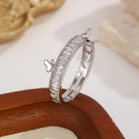 Bague ouverte double papillon entièrement sertie de diamants pour femme, design de niche de luxe léger, zircon pavé, bande délicate réglable, cadeau en or