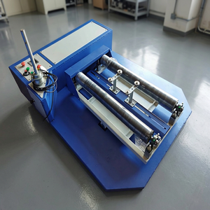Máquina Envolvedora de Bobinas Horizontales Eléctrica Semiautomática Controlada por PLC LEW, para Empaquetado de Cajas de Aluminio, Papel y Fleje de PP, Fácil de Operar, 220V - Product Image 2