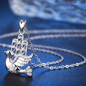 <span class=keywords><strong>Venta</strong></span> al por mayor de Plata de Ley 925 religioso pájaro blanco paloma de la paz, collar del colgante del encanto - Product Image 4