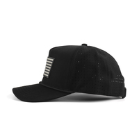 Vente en gros personnalisée 5 casquettes Snapback en corde à panneau Chapeaux perforés au laser de haute qualité Casquettes populaires avec logo en caoutchouc avec drapeau américain