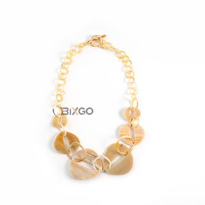 สร้อยคอทำมือจากเขาควายธรรมชาติ 6 ข้อ ดีไซน์โดดเด่น สวยงามเป็นเอกลักษณ์ ผลิตจากเขาควายที่ได้รับการรับรองว่าเป็นธรรม  ของขวัญที่ยั่งยืน - Product Image 1