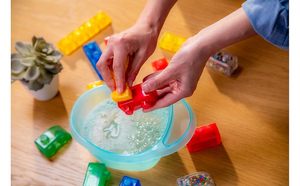 Blocs sensoriels souples <span class=keywords><strong>pour</strong></span> les enfants <span class=keywords><strong>de</strong></span> 2 ans, blocs <span class=keywords><strong>de</strong></span> construction transparents en gelée compressibles, sans BPA, jouets <span class=keywords><strong>pour</strong></span> développer <span class=keywords><strong>la</strong></span> motricité fine des tout-petits - Product Image 4