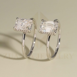 Bague de fiançailles en argent 925 plaqué or blanc 18 carats avec moissanite taille fantaisie sertie en halo 2 carats - Product Image 1