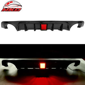 Protector de Parachoques Trasero para Infiniti Q50 2018-2024, Negro Brillante, Difusor de Luz de Freno LED, Accesorios para Automóviles de Polipropileno - Product Image 5