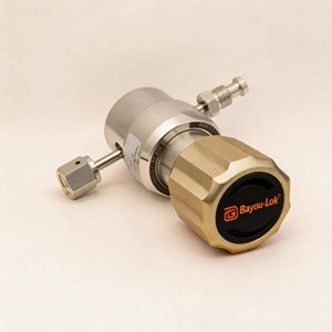 ガス圧力調整器 SS316L 高圧ガス調整器 500-3000psi VCRメス型出口 ISO認証 アルゴン、CO2、ヘリウム用 - Product Image 1