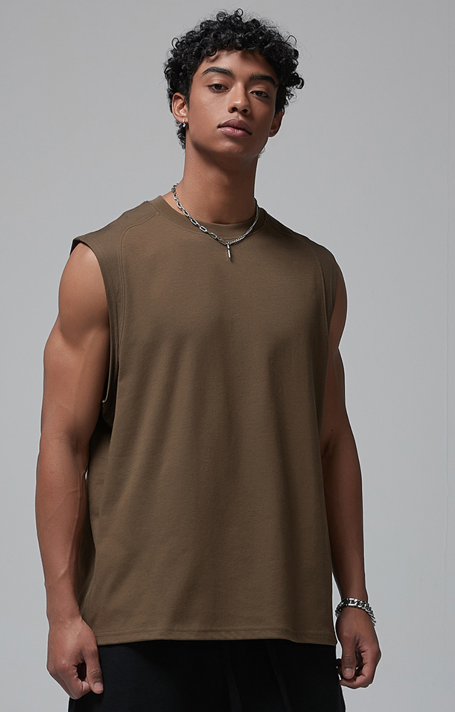 สีน้ำตาล