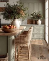 Ensemble d'armoires de cuisine modernes de style nordique, luxe léger, blanc crème, en MDF laqué, avec îlot en marbre, design modulaire personnalisé