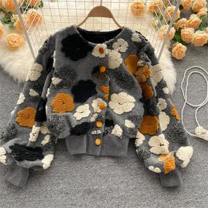 フレンチスタイルヴィタンジルック 3D 花柄秋冬カジュアル厚手ニットアップリケセーター長袖かわいい女性のコート - Product Image 3