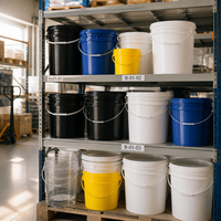 Seau en plastique PP industriel de 25 L à large ouverture avec poignée en métal, couvercle personnalisable pour le stockage de matières premières industrielles, fabriqué en Chine