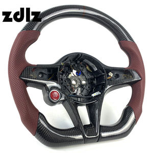 Per Alfa Romeo Giulia Stelvio <span class=keywords><strong>Accessori</strong></span> Interni Auto Volante in Pelle Traforata e Fibra di Carbonio Personalizzabile - Product Image 2