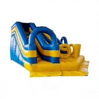 Mur d'escalade gonflable écologique en PVC de la marque DST bleu et jaune, combo d'obstacles interactif pour enfants, château gonflable avec jeu de lancer d'anneaux