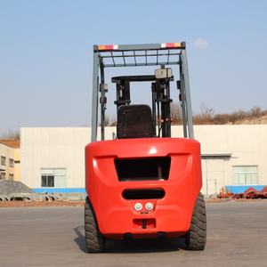 Chariot élévateur diesel haute capacité de 2 à 5 tonnes, équipement industriel durable pour le levage lourd - Product Image 2