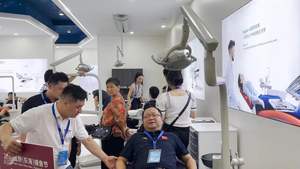 Chaise de traitement dentaire haut de gamme Runyes - Product Image 6