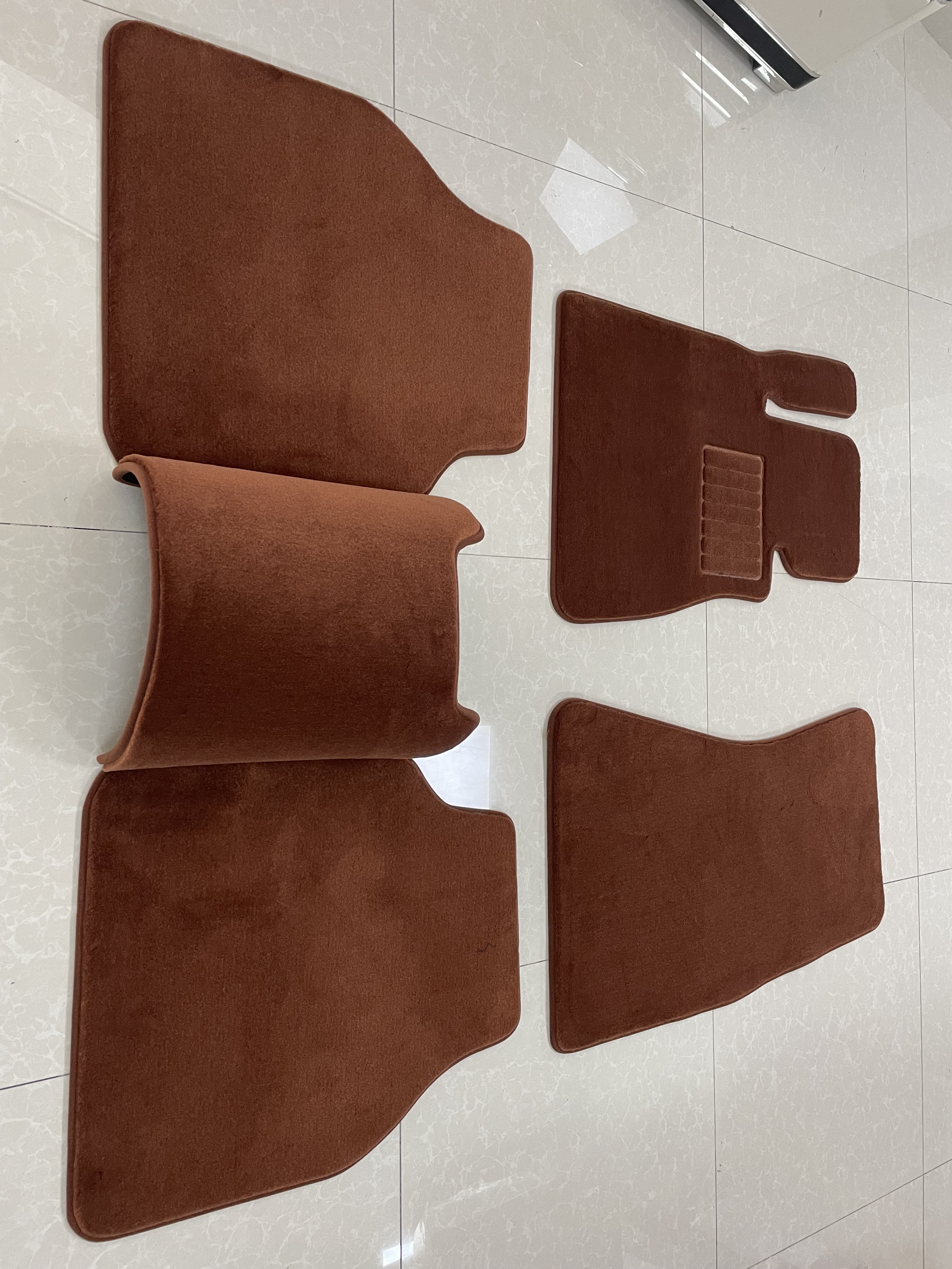 Marron