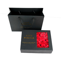 Cadeaux populaires pour la Saint-Valentin pour femmes, boîte de roses artificielles en savon, rouge à lèvres, Pâques, Noël, rentrée scolaire, Nouvel An chinois