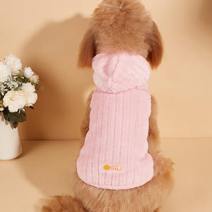 Flanel Sonbahar ve Kış Yeni Toptan Örme Köpek Süveteri Köpek Kapüşonlu Modası Küçük Köpekler İçin Evcil Hayvan Giysileri - Product Image 1