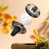Diffuseur de parfum pour voiture en cuir de luxe, design OEM 2026, avec huile essentielle, rafraîchisseur d'air pour voiture, clip de ventilation