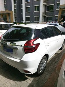 Auto usado de bajo <span class=keywords><strong>precio</strong></span> con volante a la izquierda, Toyota <span class=keywords><strong>YARiS</strong></span> L 2016 1.5E CVT Versión Fashion Automática - Product Image 3