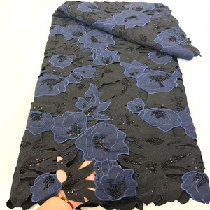 Dentelle florale africaine, tissu guipure ajouré, broderie de perles, tube de sequins, accessoires pour robes de mariée, perles solubles dans l'eau, 130 cm - Product Image 2