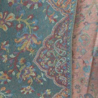 Ensemble Abaya Cardigan Châle pour Femme en Viscose Jacquard Floral Bohème, Aspect Artisanal, Long et Charmant, pour Tenue de Fête et de Maison