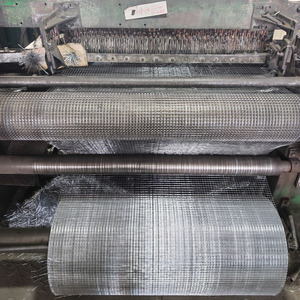 Galvanized <strong>Wire</strong> Fence Welded <strong>Wire</strong> Fence Chicken Net <strong>Wire</strong> <strong>Mesh</strong> for Construction Q195/Q235 Material - Product Image 2