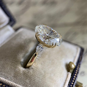 Anello dal Design Ovale, Anello Classico da Dito per Donne - Product Image 2
