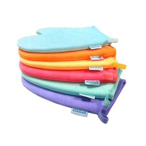 Gant applicateur de lotion bronzante en spray avec pouce - Product Image 5