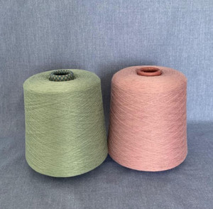 Fil à tricoter fantaisie teint, 5% soie de mûrier filée, 52% coton, 43% viscose, 2/52Nm, écologique, antibactérien, recyclable - Meilleures ventes - Product Image 2