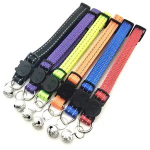 Collier de cloche réfléchissant pour animaux de compagnie, tête de chat, boucle de sécurité, collier de chien en soie réfléchissant - Product Image 1