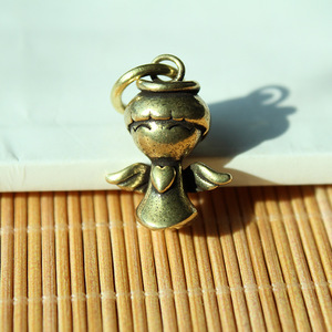 Llavero de latón con colgante de ángel y dije de calabaza, estilo chino de dibujos animados, accesorio hecho a mano - Product Image 4