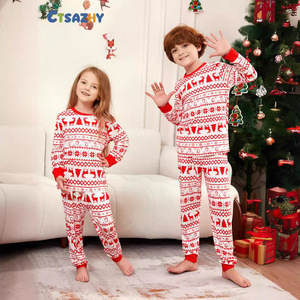 Conjunto Térmico de Natal para Crianças em Tecido Retardante de Chamas Certificado pela CPC, Estampa de Rena e Flores, Roupas Unissex para Crianças - Product Image 2