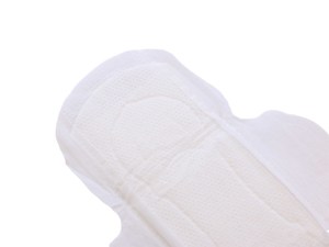 Serviettes hygiéniques écologiques en tissu non tissé naturel pour femmes, sûres et saines pour l'hygiène féminine quotidienne. - Product Image 5