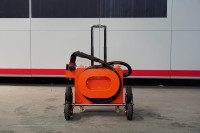 Équipement de nettoyage laser à fibre industriel 500W, fréquence 1-4000kHz, refroidissement par air, nettoyeur laser sur chariot pour métal, bois, peinture