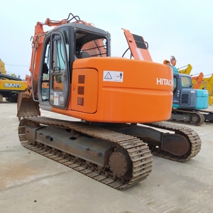 Excavadora de cadenas Hitachi ZX125US usada a bajo precio, sin cola, pintura original, bajo consumo de combustible, para exportación global - Product Image 2