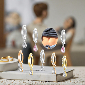 2026 Bijoux de corps tendance : Anneaux de nombril Clicker, Piercing de nombril en acier inoxydable plaqué or, <span class=keywords><strong>Faux</strong></span> bijoux de corps - Product Image 2