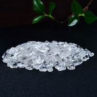 Les usines fournissent la pierre de cristal blanc naturel aquarium pot de fleur décoration de la maison décoration en pierre aromattreatment diffuseur pierre