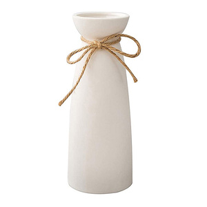 Prezzo di fabbrica vaso in ceramica bianca da 9.2 pollici vaso moderno in porcellana <span class=keywords><strong>per</strong></span> la decorazione della casa <span class=keywords><strong>per</strong></span> fiori erba di pampa e fiori secchi - Product Image 1