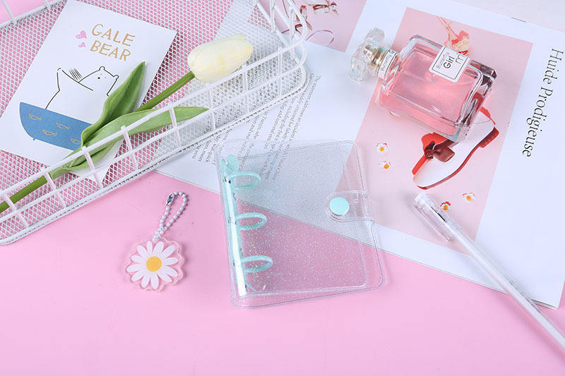 Azul cielo + cubierta clara del brillo