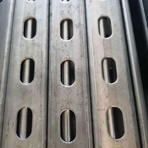 钢制U型槽钢标准尺寸槽钢出售，包括切割和焊接加工服务 - Product Image 1