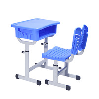 Ensembles d'étude de classe de formation primaire et secondaire de conception moderne bureaux en plastique et chaises en métal pour l'étude d'écriture de sieste