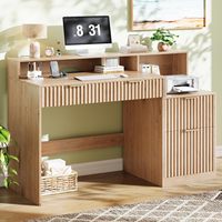 Creatief, duurzaam, ergonomisch bureau met grote opbergladen en een lakvrij houten oppervlak voor thuiskantoor en studie.