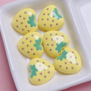 Cuentas de plástico acrílico fruta bonita amor fresa sandía acrílico pulsera encanto cuentas para la fabricación de joyas - Product Image 4