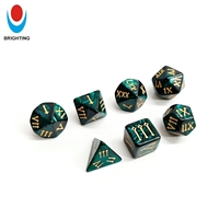 Ensemble de 7 dés en acrylique gris perle pour D&D, chiffres romains, icônes uniques, multicolores, pour les composants de jeux de rôle Dungeons & Dragons