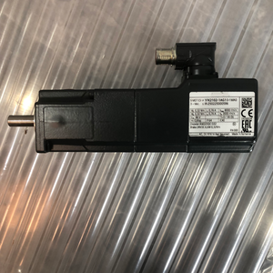 Moteur Siemens SIMOTICS S-1FK2 HD 1FK2102-1AG10-1MA0 0,32 Nm 3000 tr/min pour l'automatisation industrielle - Product Image 1