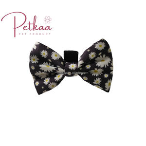 Harnes anjing pribadi kelas atas Logo khusus dan cetak pola bunga aster putih hitam <span class=keywords><strong>Harness</strong></span> dan Set tali untuk OEM ODM - Product Image 6