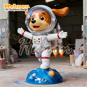 Scultura Decorativa per Interni ed Esterni, Statua di Cane Esploratore Spaziale su Base a Tema Planetario, Scultura d'Arte Moderna - Product Image 1