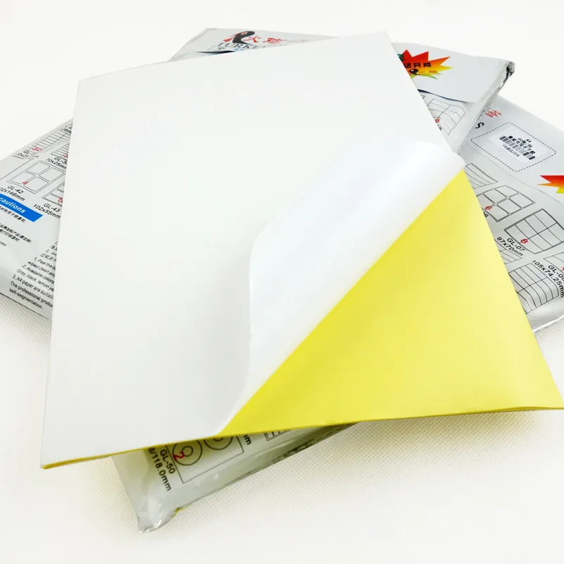 100 Uds A4 hoja de papel de etiqueta autoadhesiva brillante transparente