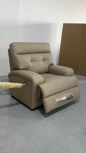 Moderna Poltrona Reclinabile a 180 Gradi per Manicure, Sedia Elettrica a Tre Funzioni per Estensione Ciglia, Arredo Multifunzionale per Salone di Bellezza e Soggiorno - Product Image 4
