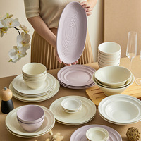 Service de table en porcelaine de style nordique avec logo personnalisé, utilisation pour les fêtes et les mariages, comprend un kit d'ustensiles